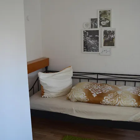 Naturidyll Am Fluss - Albmatte - Grosser Garten Zum Grillen Und Entspannen-direkt Neben Dem Radon Revitalbad Mit Sauna Und Thermalbecken * St. Blasien