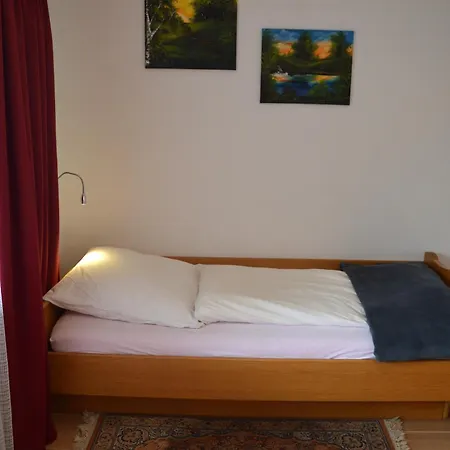 Naturidyll Am Fluss - Albmatte - Grosser Garten Zum Grillen Und Entspannen-direkt Neben Dem Radon Revitalbad Mit Sauna Und Thermalbecken *