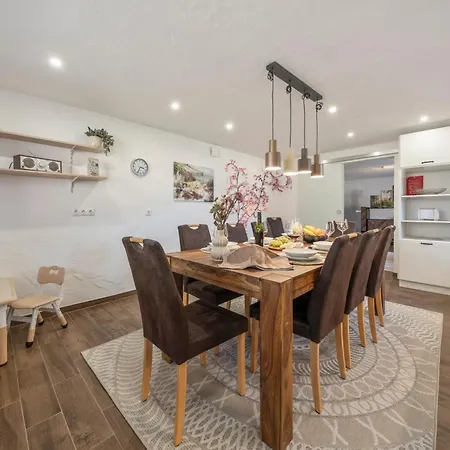 Apartment Naturidyll Am Fluss - Albmatte - Grosser Garten Zum Grillen Und Entspannen-direkt Neben Dem Radon Revitalbad Mit Sauna Und Thermalbecken St. Blasien