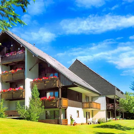 Grosser Garten Mit Grill,-spiel Und Sitzmoeglichkeiten-umgeben Von Schoener Natur-ferienhaus Albmatte דירה