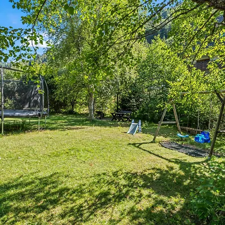 דירה Grosser Garten Mit Grill,-spiel Und Sitzmoeglichkeiten-umgeben Von Schoener Natur-ferienhaus Albmatte *
