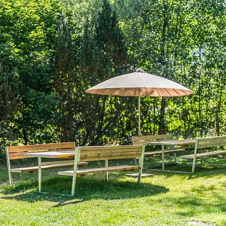 דירה Grosser Garten Mit Grill,-spiel Und Sitzmoeglichkeiten-umgeben Von Schoener Natur-ferienhaus Albmatte סאן בלאסיין